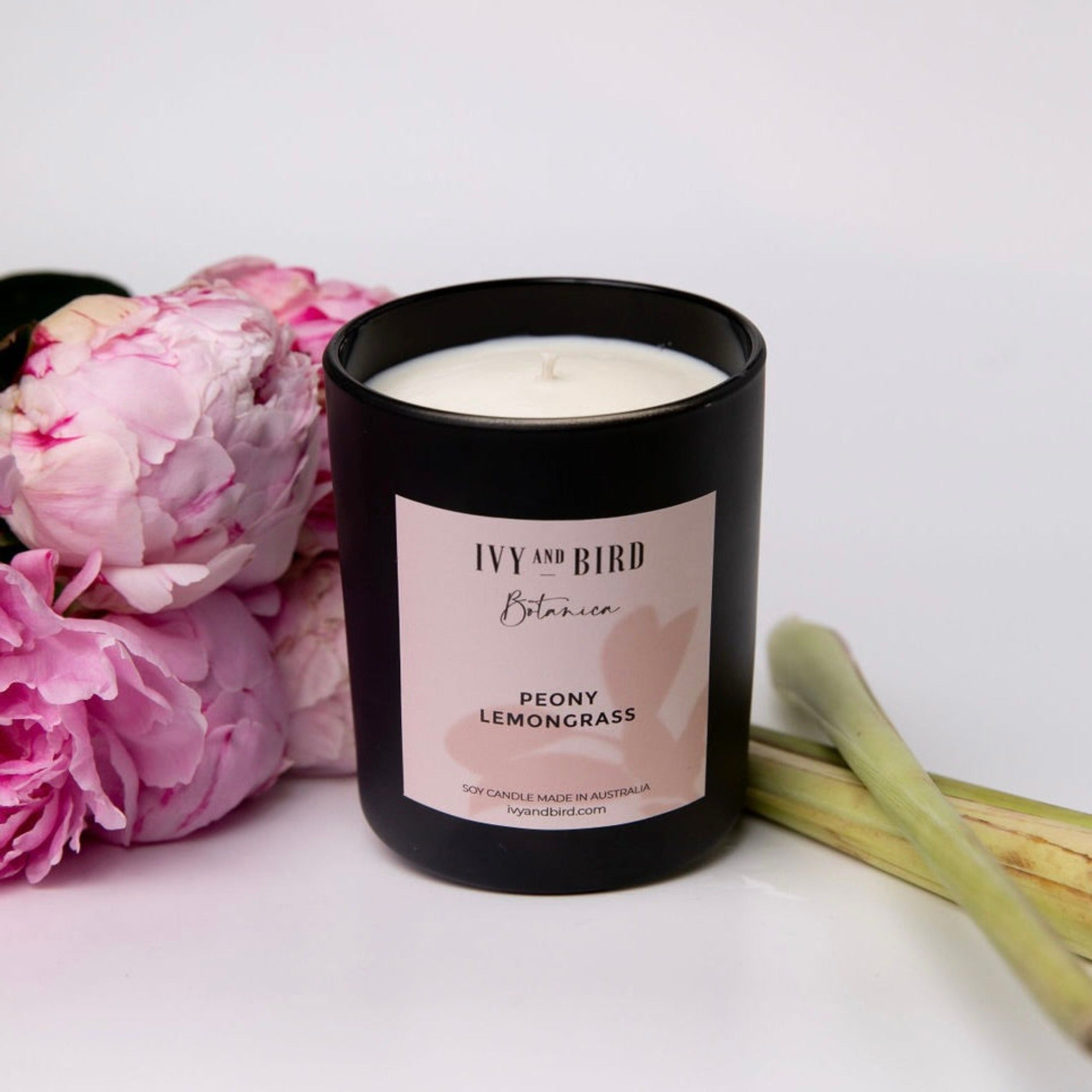 PEONY ROSE & LEMONGRASS SOY CANDLE - BOTANICA