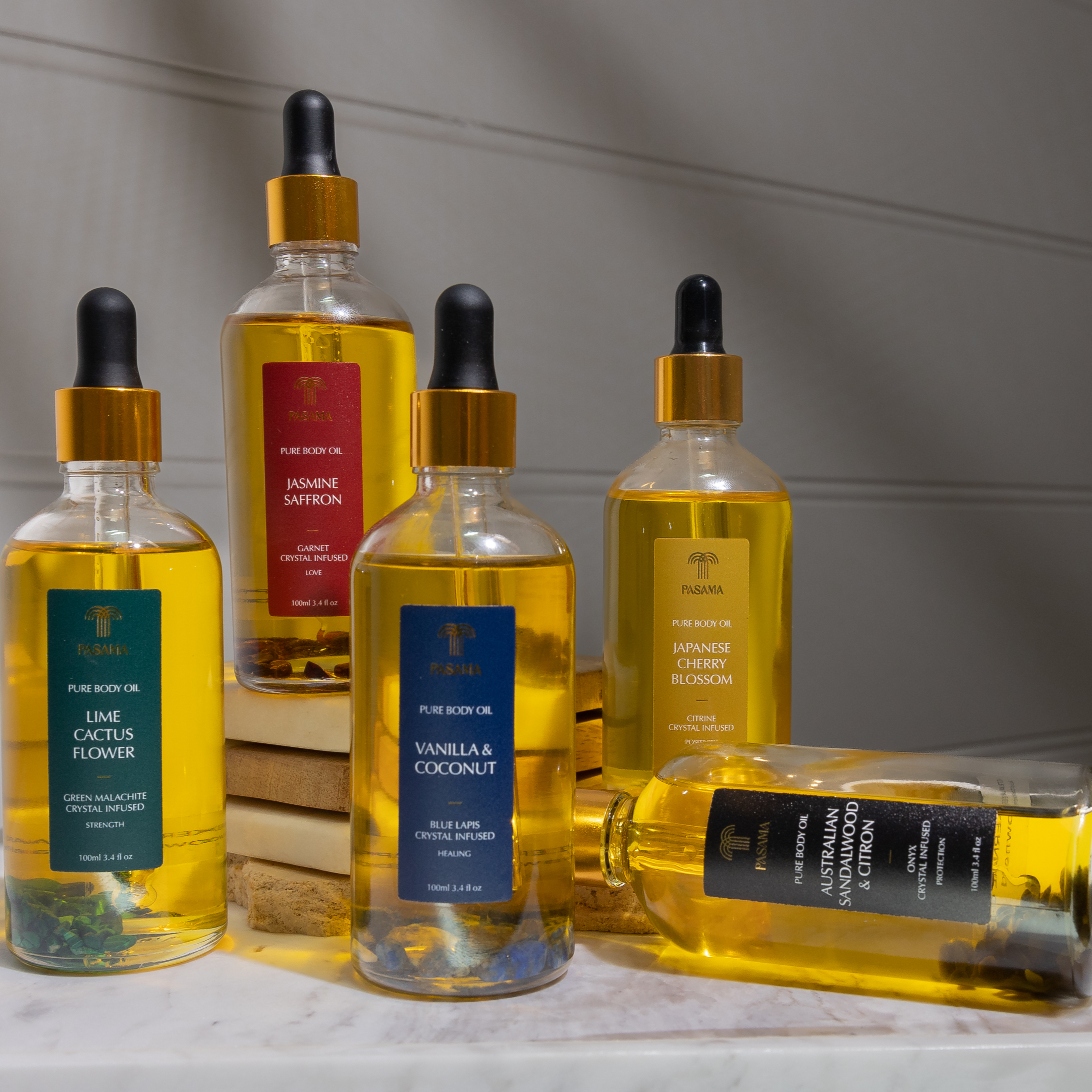 VANILLA AND COCONUT BODY OIL