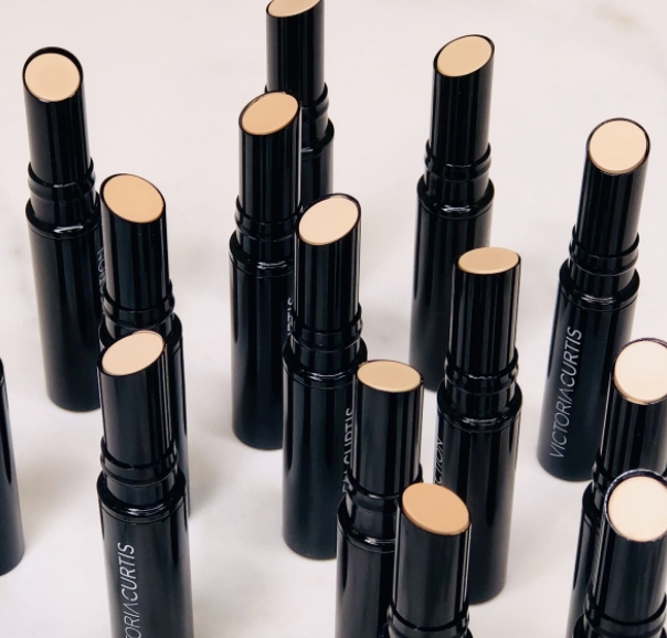 AIRBRUSH MINERAL CONCEALER - CURTIS COLLECTION