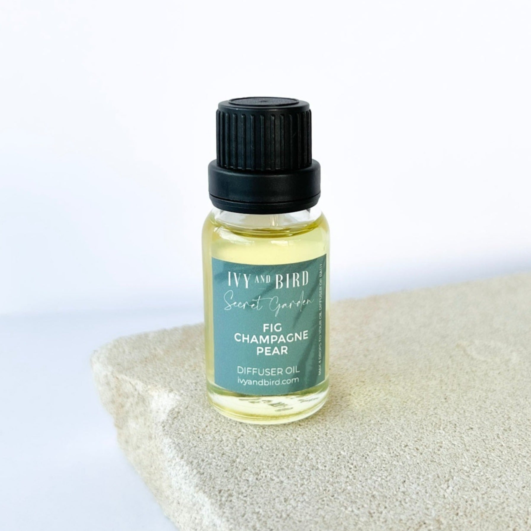 diffuser oil drops in scent fig champagne and pear
